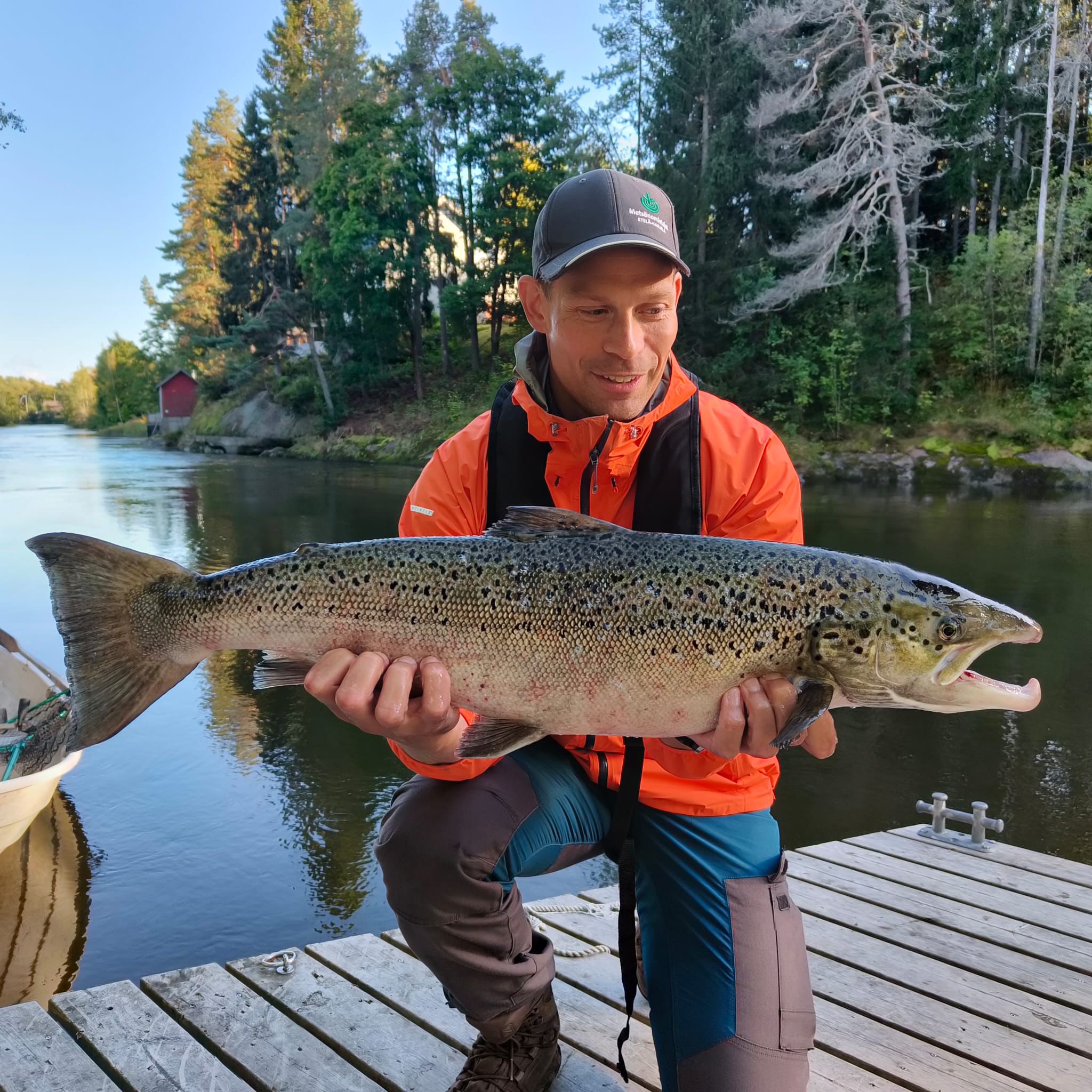 Vieraat osaavat kalastaa